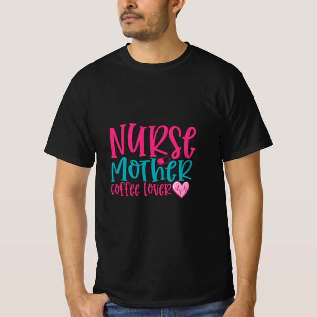 Camiseta Presente de Enfermeira Mãe Amante de Café (Frente)