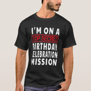 Camiseta Presente de Festa de aniversário da Sala de Fuga -
