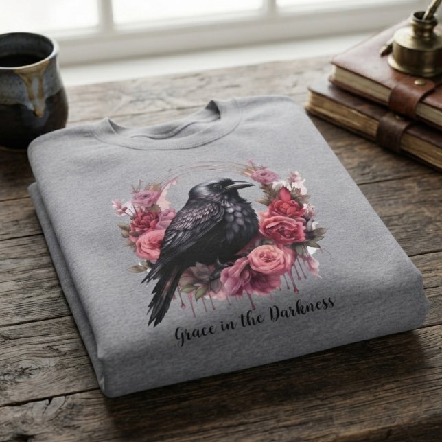 Camiseta Presente de Geleira Onyx Barroco Rosa Corvo Erudit (Onyx raven and rose sweatshirt for dark academia lovers' semester study sessions)