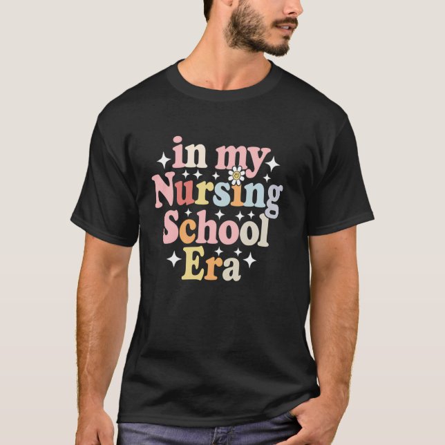 Camiseta Presente de Graduação de Enfermagem Engraçado da E (Frente)