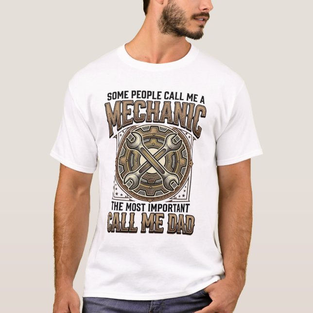 Camiseta Presente de Mecânico Antigo Engrenagem Chave Pai D (Frente)