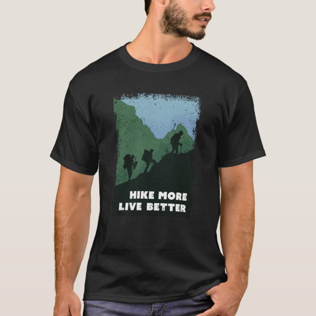 Camiseta Presente de Natal em Montanha de Caminho para Hike (Frente)