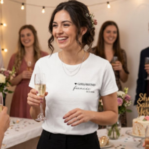 Camiseta Presente de Noivado de Namorada Moderna para Noiva