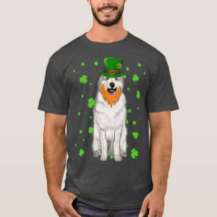 Camiseta Presente de Shamrock do Cão Pirenéus do Excelent