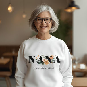 Camiseta Presente Floral Personalizado de Nana Moderna