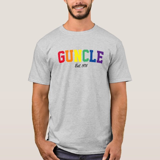 Camiseta Presente novidade do "Guncle - est. date" (Frente)