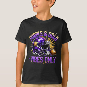 Camiseta Presente para Fã de Futebol com Vibrações Roxas e