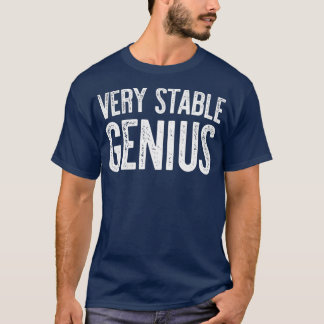 Camiseta Presente Político Genial Muito Estável