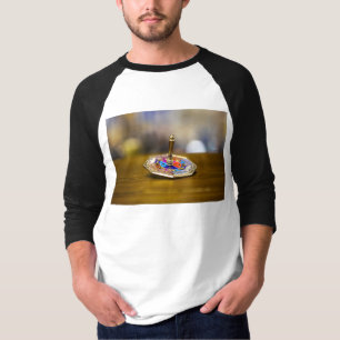 Camiseta Presente SlipperyJoe Hanukkah dreidel base octogon