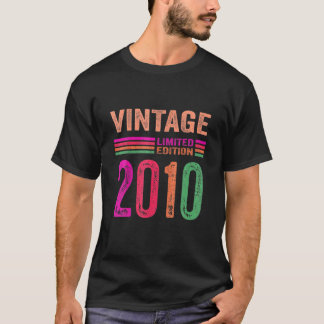 Camiseta Presentes com 12 anos Vintage 2010 Limited Edition