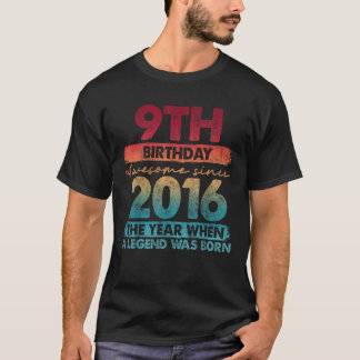 Camiseta Presentes com 9 anos Vintage 2016 Limited Edition 