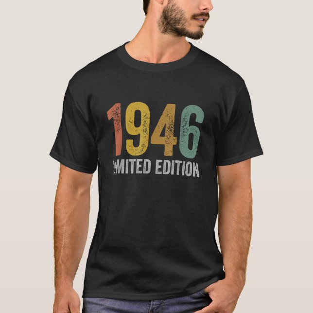 Camiseta Presentes de 1946 Feitos em 1946 Design Clássico V (Frente)