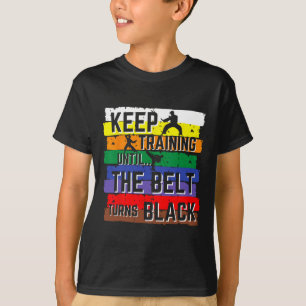 Camiseta Presentes de Karate Continue Treinando Até o Cinto