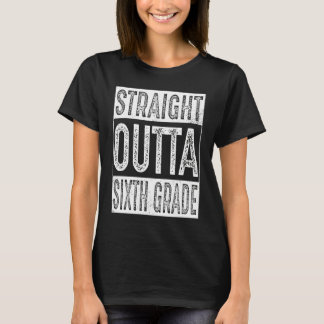 Camiseta Presentes Saindo direto da sexta série Formatura d