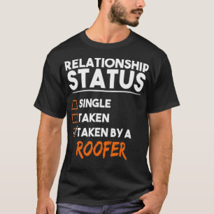 Camiseta Presentes Sarcásticos Tomados Por Um Roofer 