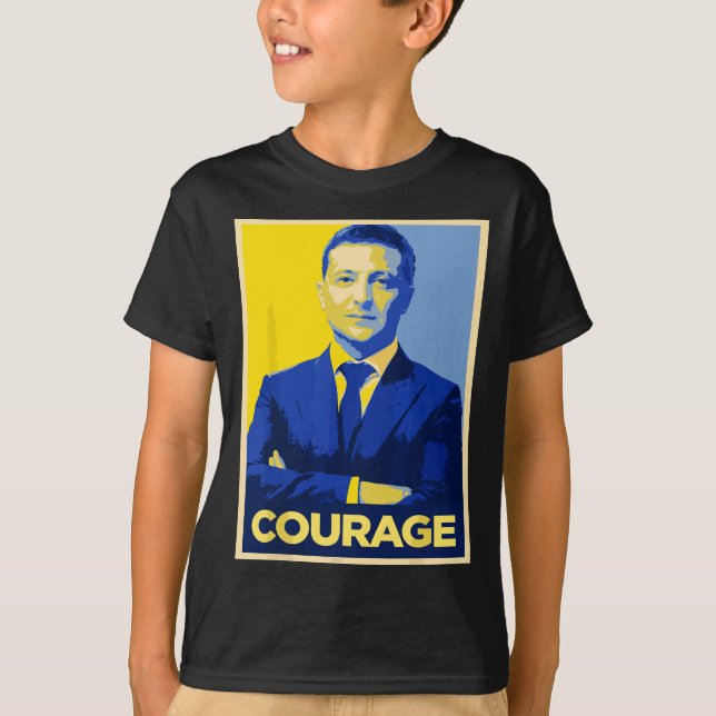 Camiseta Presidente Zelensky Courage - Retro Stand Com Ukra (Frente)