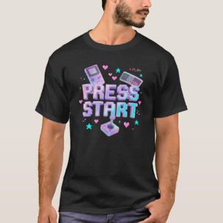 Camiseta Pressione Iniciar Y2K Jogo de Arcade Retro Chrome
