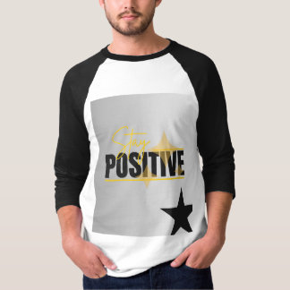 Camiseta preta branca com design de stay positive