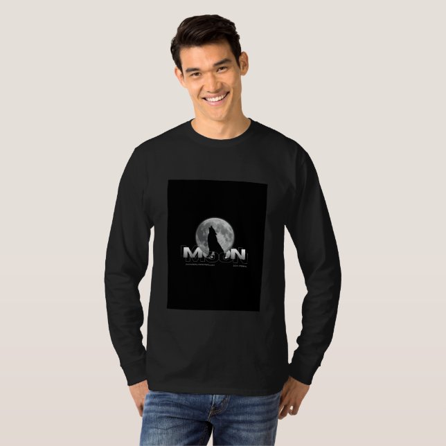 Camiseta preta e branca simples Lobo e Lua (Frente Completa)