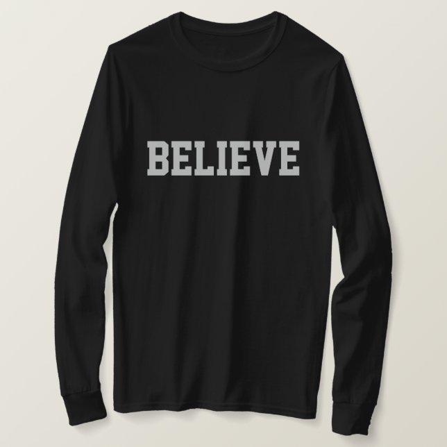Camiseta preta feminina Believe Cristã (Frente do Design)