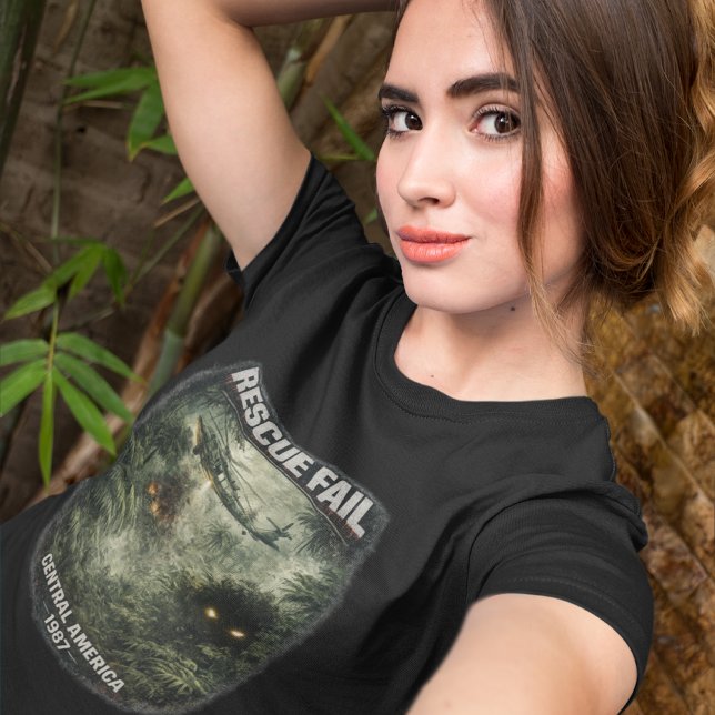 Camiseta Preta Feminina Rescue Fail (There’s something out there waiting for us… and it ain’t no man.)