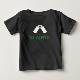 Camiseta preta infantil SLÁINTE