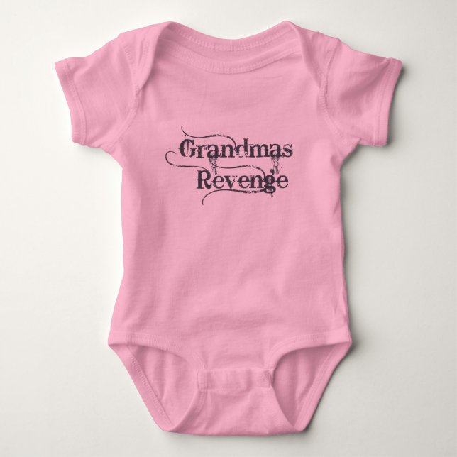 Camiseta Preto da vingança das avós (Frente)