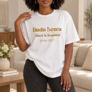 Camiseta Preto É Bela — Presente para Ela