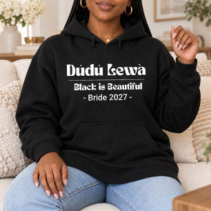 Camiseta Preto É Bela — Presente para Ela