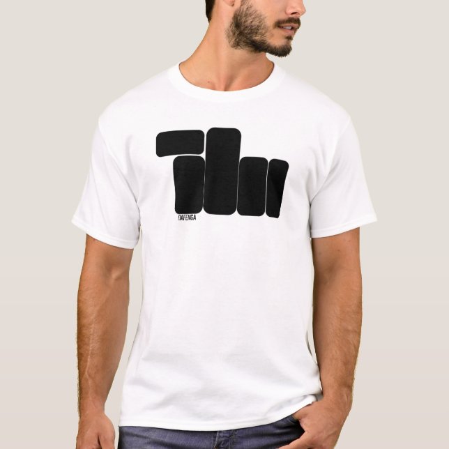 CAMISETA PRETO T (Frente)