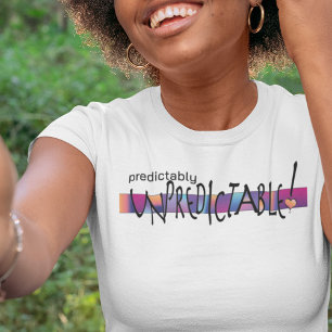 CAMISETA PREVISÍVEL E IMPREVISÍVEL COLORIDO À LUZ