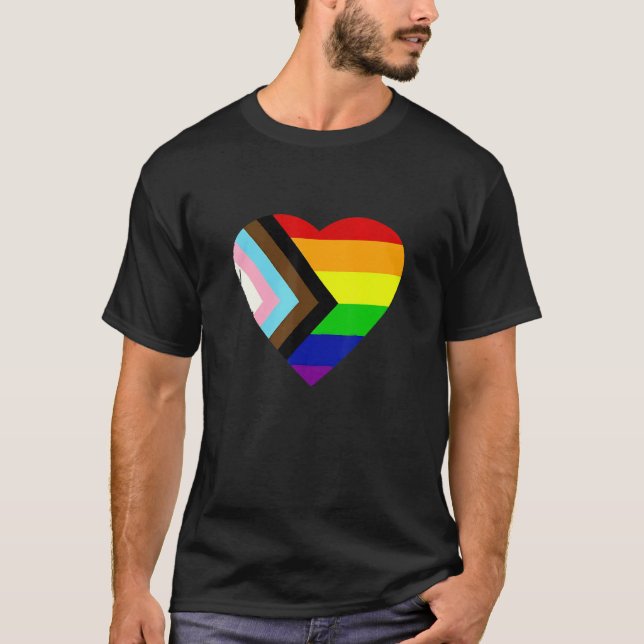 Camiseta Pride Progress Rainbow Flag LGBT + Trans und Queer (Frente)