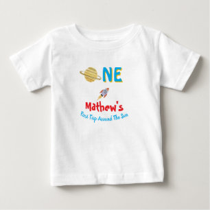 Camiseta Primeira viagem em torno do primeiro aniversario d
