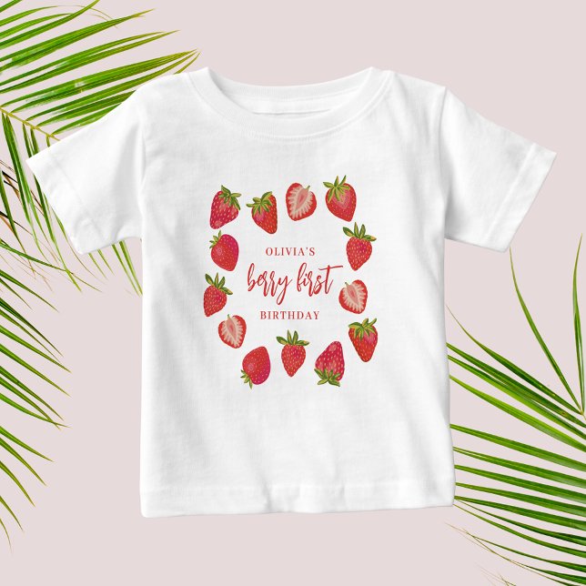Camiseta Primeiro aniversario de morango de Berry First Sum (Girls First Birthday Berry First Strawberry tshirt. Customize with own name.)
