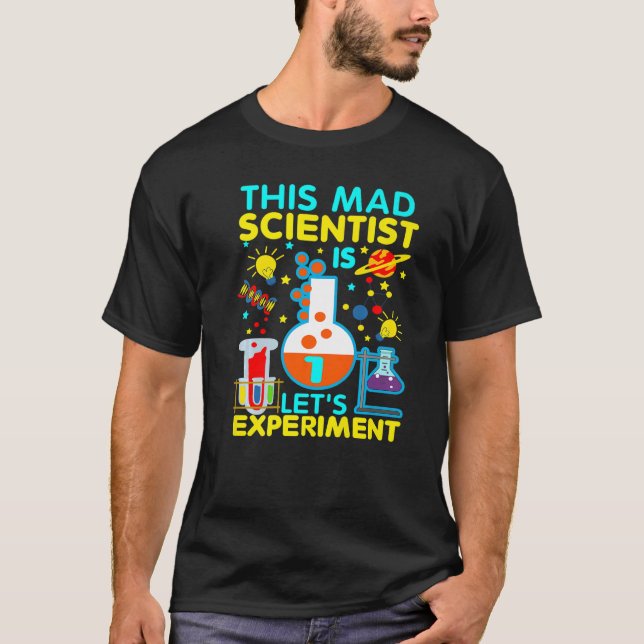 Camiseta primeiro aniversario Presente Este Cientista Louco (Frente)