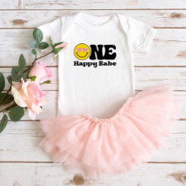 Camiseta Primeiro Aniversário Um Bebê Feliz