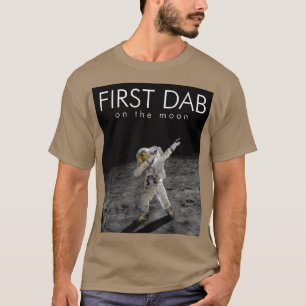 Camiseta Primeiro apunhalamento no espaço do astronauta da 