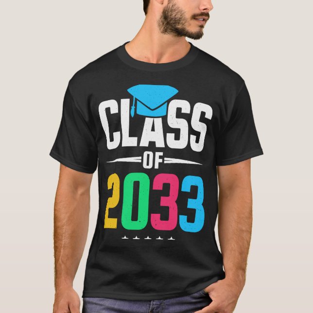 Camiseta Primeiro Dia da Classe Escolar de 2033 Futuro Form (Frente)