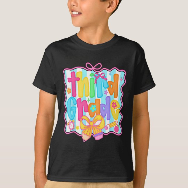 Camiseta Primeiro Dia do Terceiro Ano Floral Bundle Para Pr (Frente)