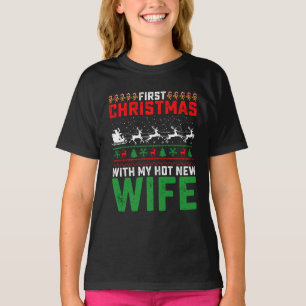 Camiseta Primeiro Natal Com Minha Nova Família De Esposas E