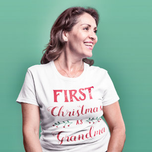 Camiseta Primeiro Natal como família vovó combinando texto 
