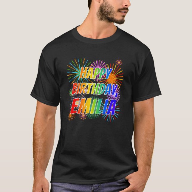 Camiseta Primeiro nome "EMILIA", "FELIZ ANIVERSÁRIO" (Frente)