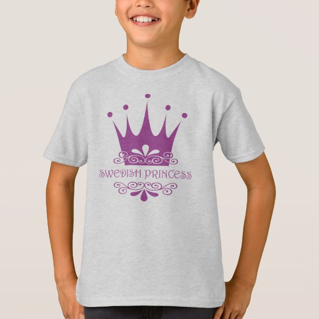 Camiseta Princesa Sueca Bonito em Menininha Rosa (Frente)
