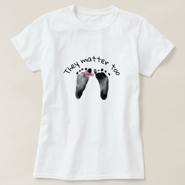 Camiseta Pro-Life Baby Footprints with Pink Bow (Frente do Design)