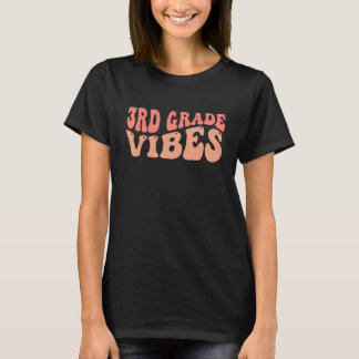 Camiseta Professor(a) com Vibes de 3ª Série