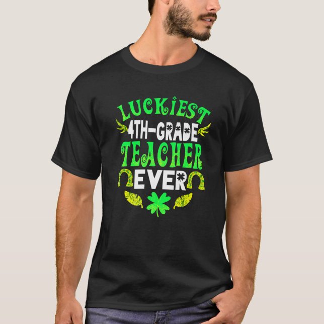 Camiseta Professor De 4ª Série Mais Feliz De Rua Patrick 4T (Frente)