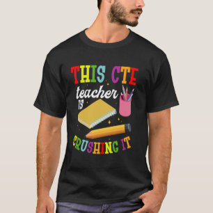 Camiseta Professor de Carreira Esmagando a Educação Profiss