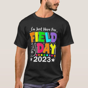 Camiseta Professor de Dia de Campo Rainbow Estou Aqui para