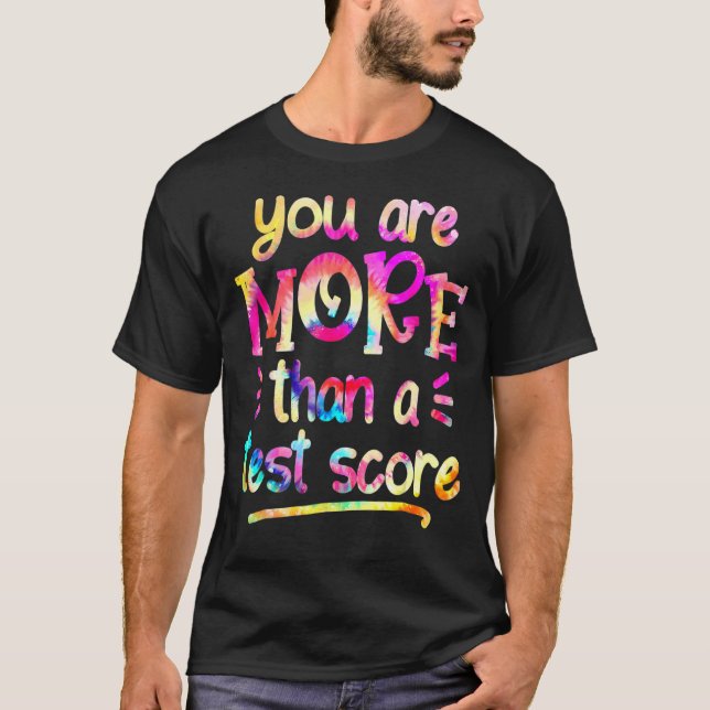 Camiseta Professor De Dia De Teste Você É Mais Do Que Uma P (Frente)