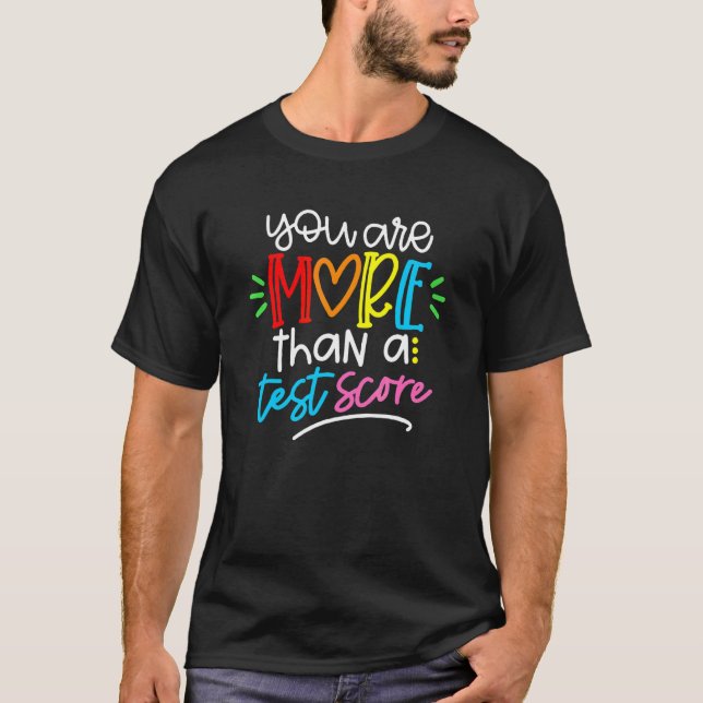 Camiseta Professor de Dia de Teste Você É Mais Do Que Uma P (Frente)